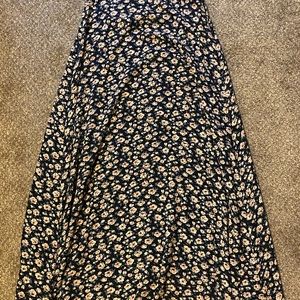 Lulus floral skirt